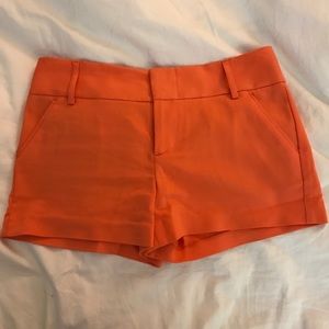 Alice And Olivia Cady stretch shorts